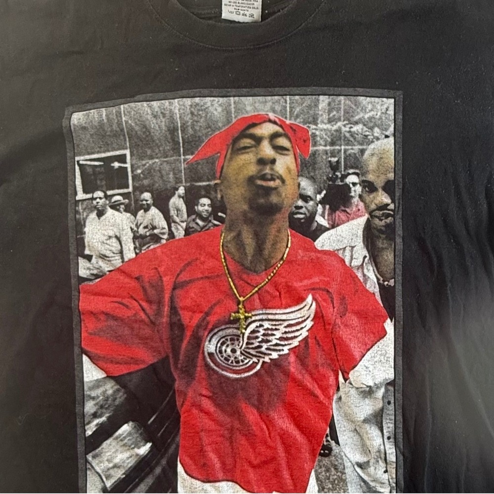 Tupac Shakur Graphic T-Shirt Mens 2XL Shaka Wear Black Heavyweight Thug Life Tee